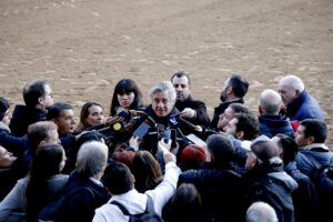 53861048953_52c97f9074_h